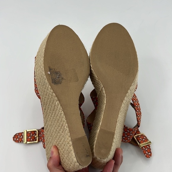 STEVE Maden Jenny wedge shoe size 10 butterfly fabric 5” high - Picture 12 of 17